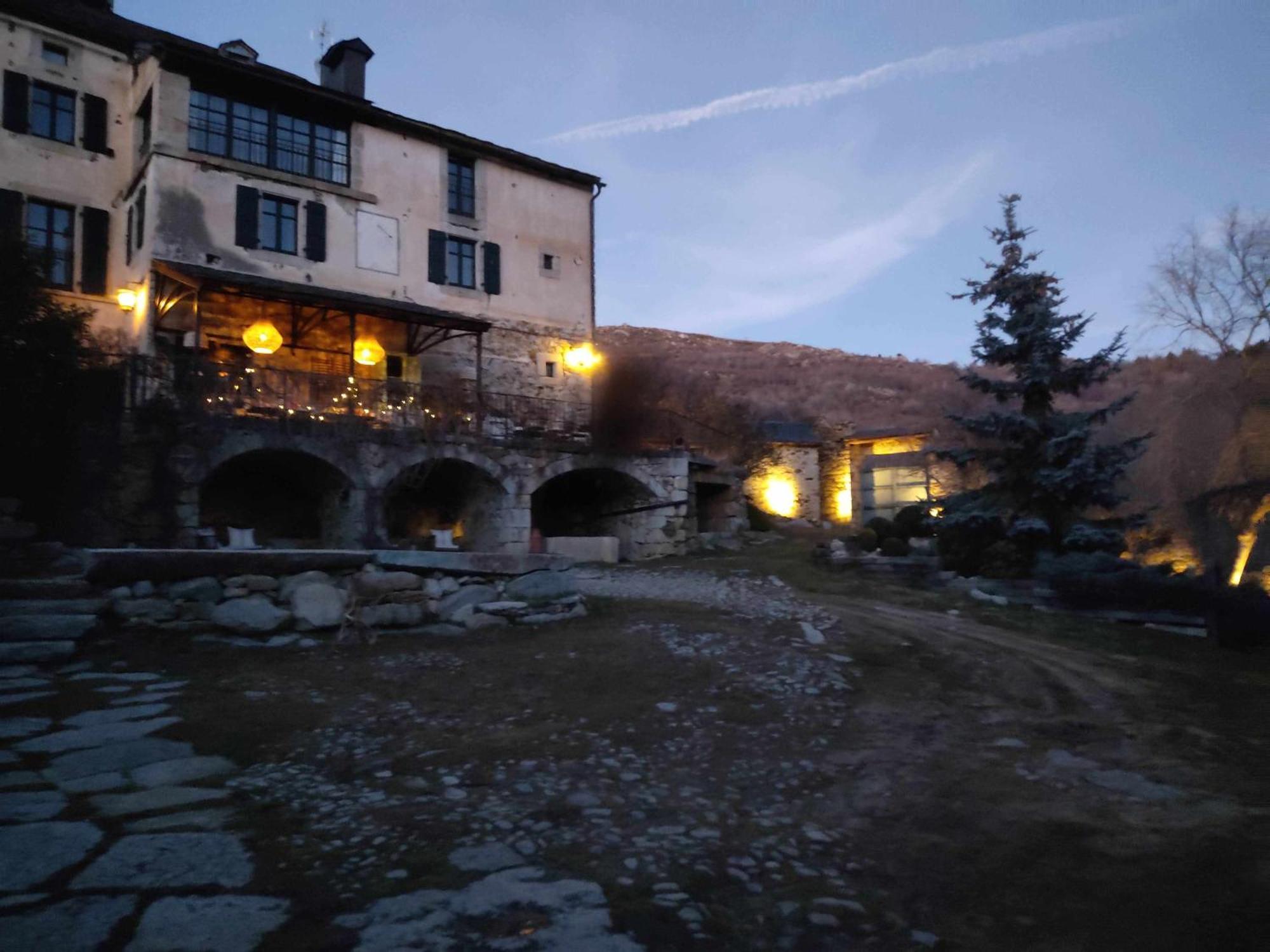Le Chateau Brangoly (Adults Only) Enveitg Exterior photo